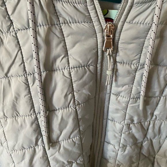 Quilted Hoodie Zipper Jacket old Navy NWOT Athletic Leisure Light Gray Green - Picture 4 of 10